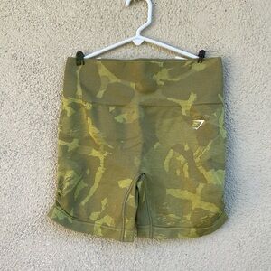ADAPT CAMO SEAMLESS SHORTS